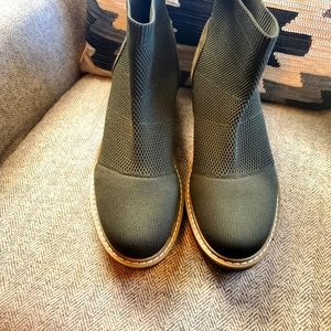 Nicole Miller Ankle Boots